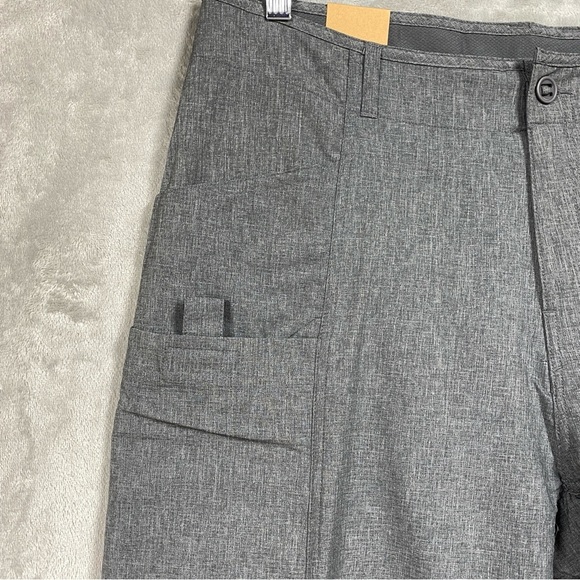 NEW Aftco Diffuse Fishing Shorts Mens Size 36 Charcoal - Picture 4 of 11